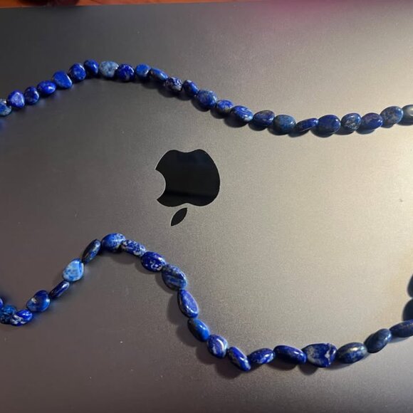 Beautiful lapis lazuli necklace with silver clasp - Picture 2 of 4